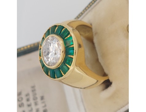 Diamond & Emerald Period Art Deco Cocktail Target Ring 18ct Yellow Gold  2.25ct Old European Cut 