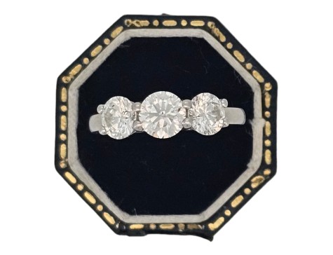 Diamond Trilogy Three Stone Ring Platinum Certified 1.70ct F Colour VS/Si Clarity 