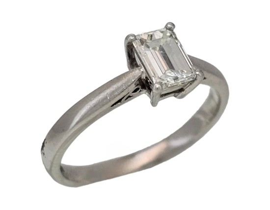 Diamond Solitaire Ring Emerald Cut F-G Colour Vs Clarity 0.62ct Platinum 