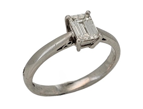 Diamond Solitaire Ring Emerald Cut F-G Colour Vs Clarity 0.62ct Platinum 