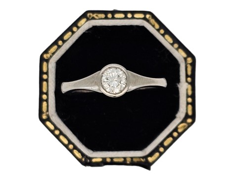 Diamond Solitaire Ring Platinum 0.40ct Bezel Rub-over Setting Brilliant Cut F-G Colour Vs-si Clarity 
