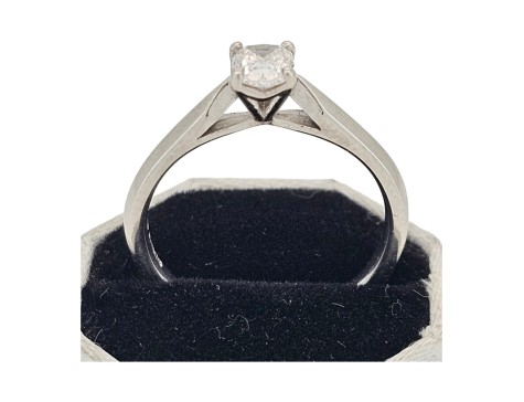 Diamond Solitaire Ring Cushion Cut 0.34ct Gia Certified E Colour Vs2 Clarity Platinum 
