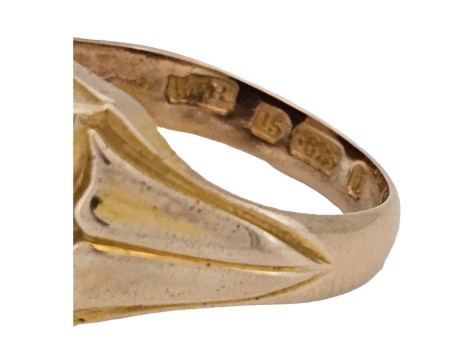 Banded Sardonyx Antique Edwardian Shield Signet Ring 15ct Gold 