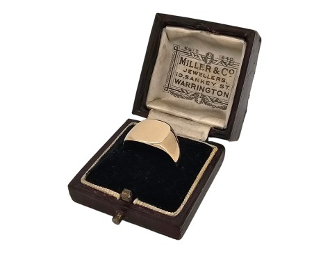 Antique Mixed Carat Gold Ladies Signet Ring 