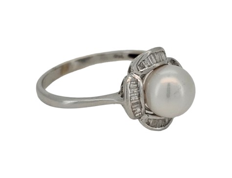 Pearl & Diamond Cluster Dress Ring 18ct White Gold 