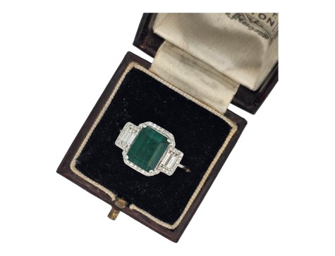 Emerald & Diamond Statement Cocktail Dress Ring 3.00ct Emerald 14kt White Gold 1.00ct Diamond 