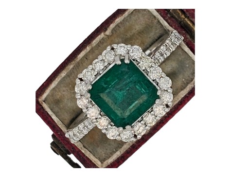 Emerald & Diamond Halo Cluster Ring 18ct White Gold 2.28ct Emerald 0.61ct Diamond 