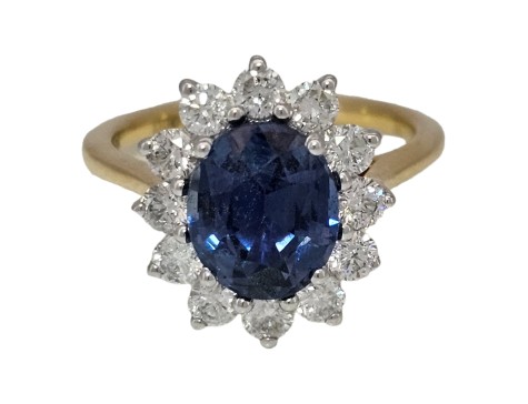 Sapphire & Diamond Cluster Ring 18ct Yellow Gold 2.66ct Oval Cut Sapphire 