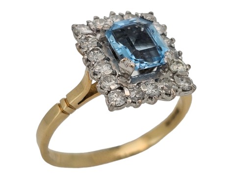 Aquamarine & Diamond Cluster Dress Ring 18ct Yellow Gold Oblong 2.50ct 