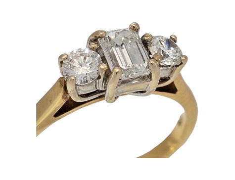 Diamond Trilogy Three Stone Ring 18ct Yellow Gold igi Certified E Colour Vs2 1.02ct Emerald & Brilliant Cut 