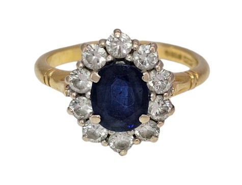 Sapphire & Diamond Cluster Ring 18ct Yellow Gold Oval & Brilliant Cut 1.00ct 