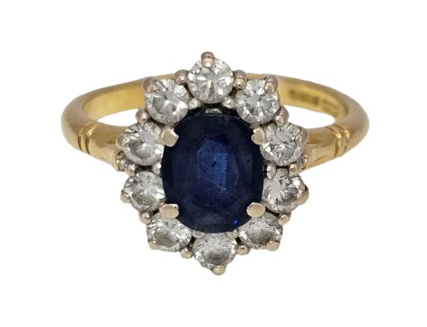 Sapphire & Diamond Cluster Ring 18ct Yellow Gold Oval & Brilliant Cut 1.00ct 