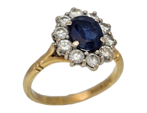Sapphire & Diamond Cluster Ring 18ct Yellow Gold Oval & Brilliant Cut 1.00ct 