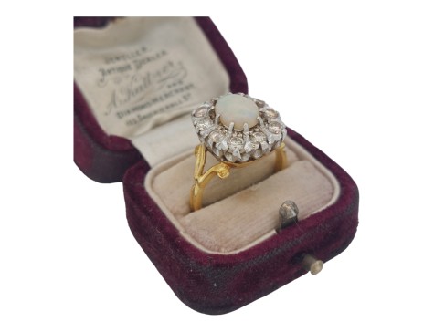 Opal & Diamond 18ct Yellow Gold Vintage Cluster Ring 1.00ct Diamond  Australian Opal