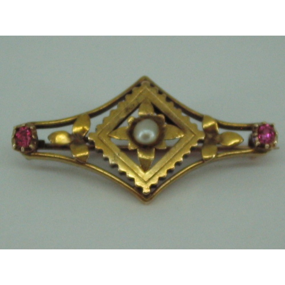 15ct Gold Ladies Victorian Ruby & Pearl Brooch
