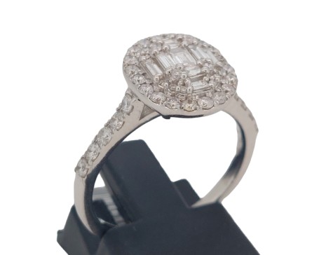 Diamond Cluster Ring 18ct White Gold 0.82ct 