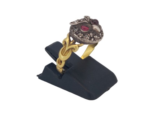 Unusual Ruby & Diamond 18ct Gold Owl Ring