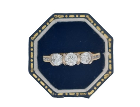 Diamond Three Stone Trilogy Ring 18ct Yellow Gold 0.85ct H Colour vs2 Certified H W Tankel Glasgow