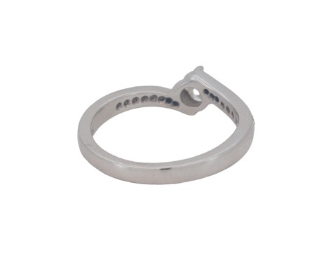 Brilliant Cut Diamond Solitaire Twist Ring Platinum 0.53ct F-G Colour Si Clarity Stephen Tyler London 