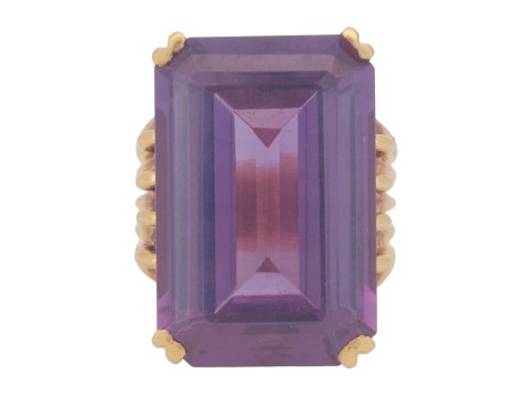 Superb Quality Vintage 18ct Gold Synthetic Colour Change Corundum Alexandrite Dress Cocktail  Ring