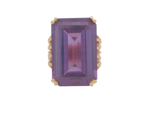 Superb Quality Vintage 18ct Gold Synthetic Colour Change Corundum Alexandrite Dress Cocktail  Ring