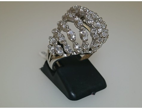 14kt White Gold Vintage Tiered Diamond Cocktail Ring