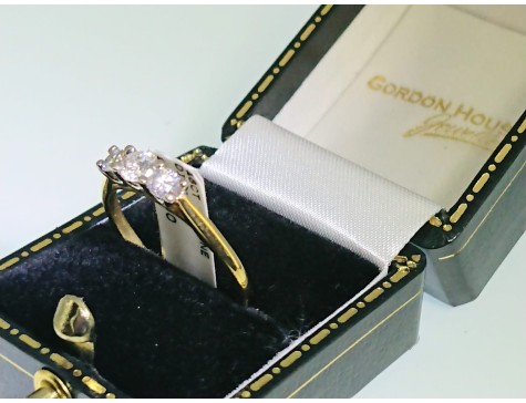 18ct Gold 0.50ct Diamond 3 stone Trilogy Ring 